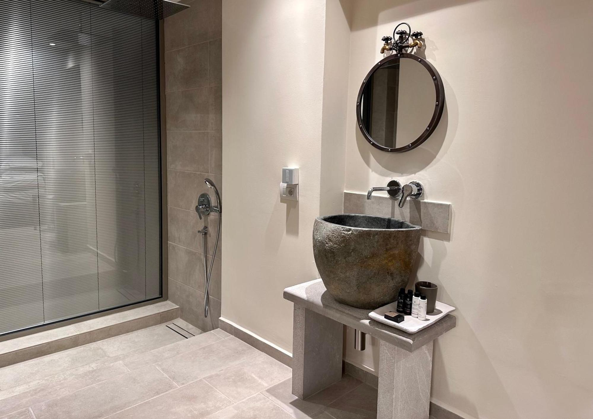 Topos Luxury Stay Heraion Loutraki  Luaran gambar